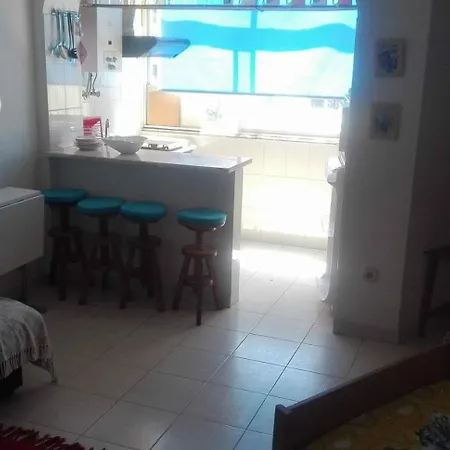 Appartamento T0 No Edificio Rocha Mar 2 *